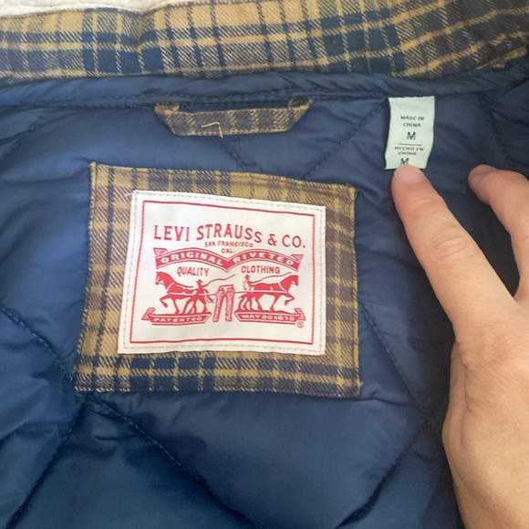 NWT Levi's Quilted Cocoon double breasted lined plaid Coat Sherpa collar medium - Picture 6 of 14